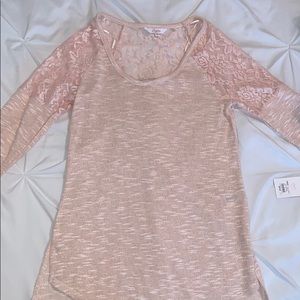 Sparkly top with laced shoulder